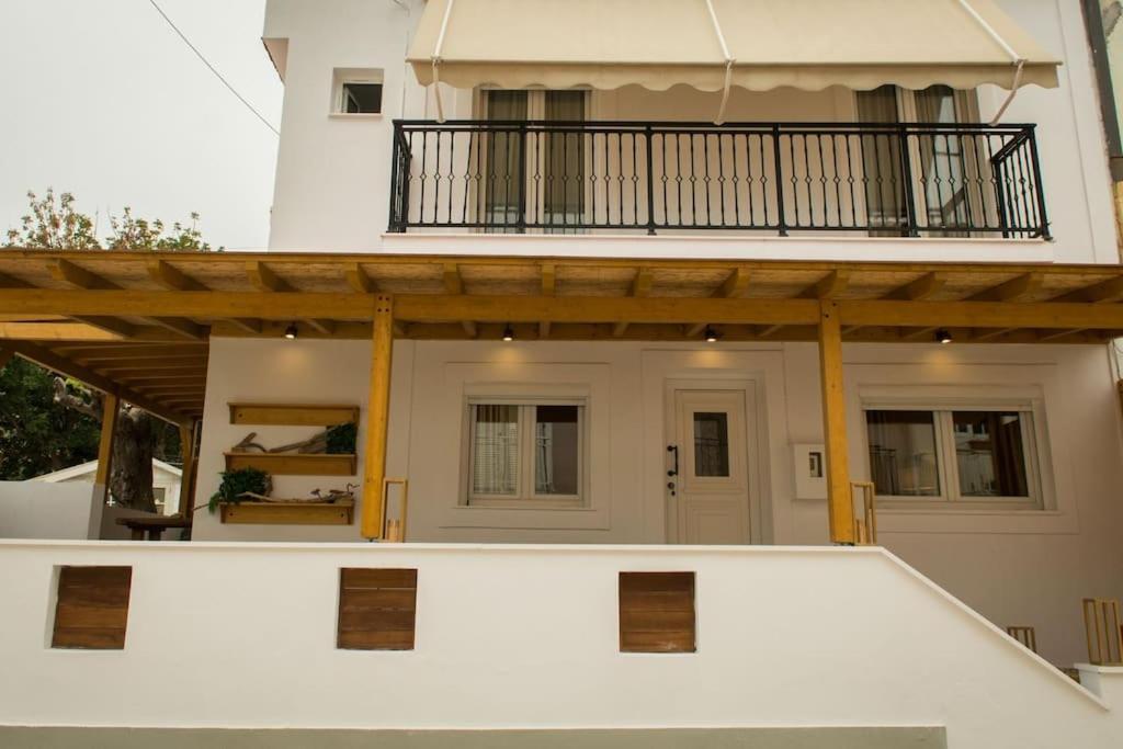 Alfa House W/ View & Barbeque In Pythagorion Villa ภายนอก รูปภาพ
